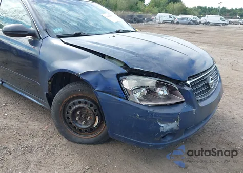 2005 Nissan Altima 2.5 S из США, поврежденный, VIN 1N4AL11D85C349678